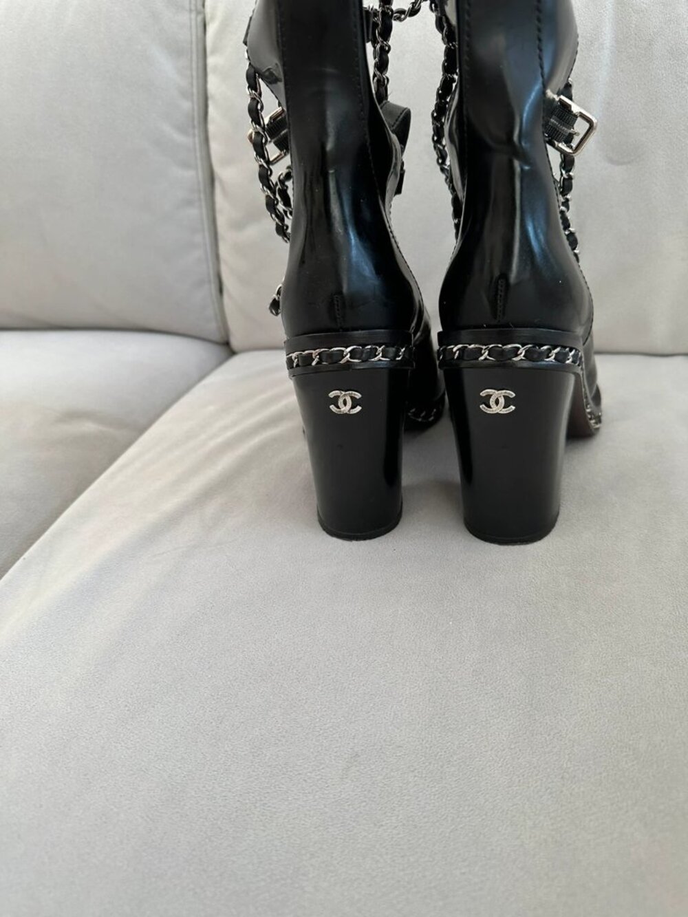 Chanel Chain Boot, Rare Model - Picture 3 of 4